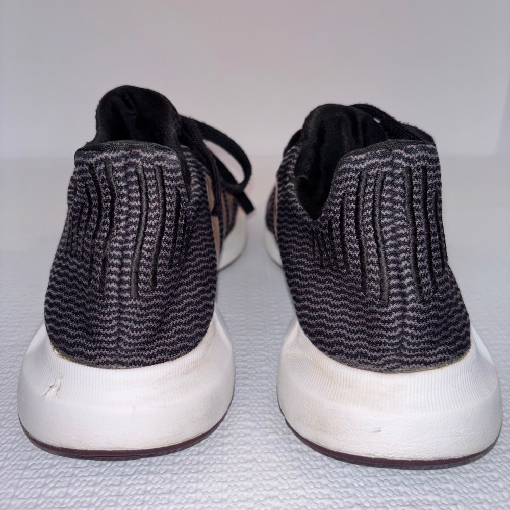 Adidas Swift Run Athletic Running Shoes‎ Sneakers Black Rose Gold Women's - Picture 2 of 6
